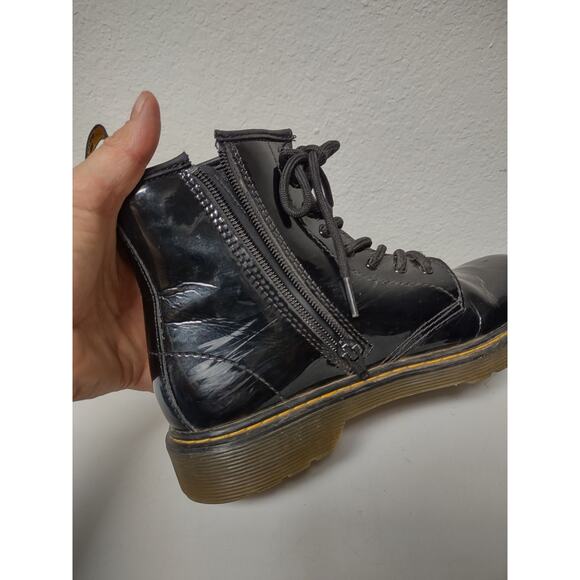 Doc Martens Air Wair patent leather black combat style boots wmn's size 5 mn's 4 - Picture 6 of 16